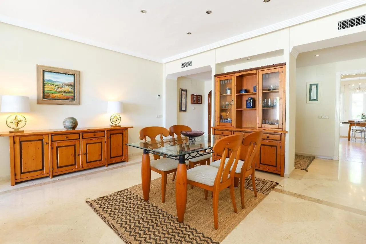 Apartmán Los Monteros Palm Beach - Sea & Pool View Marbella