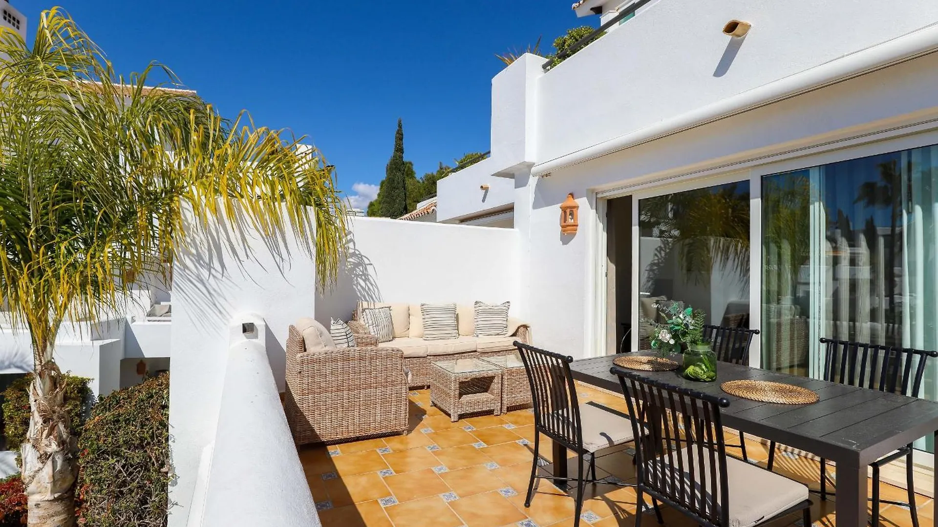 Apartmán Los Monteros Palm Beach - Sea & Pool View Marbella