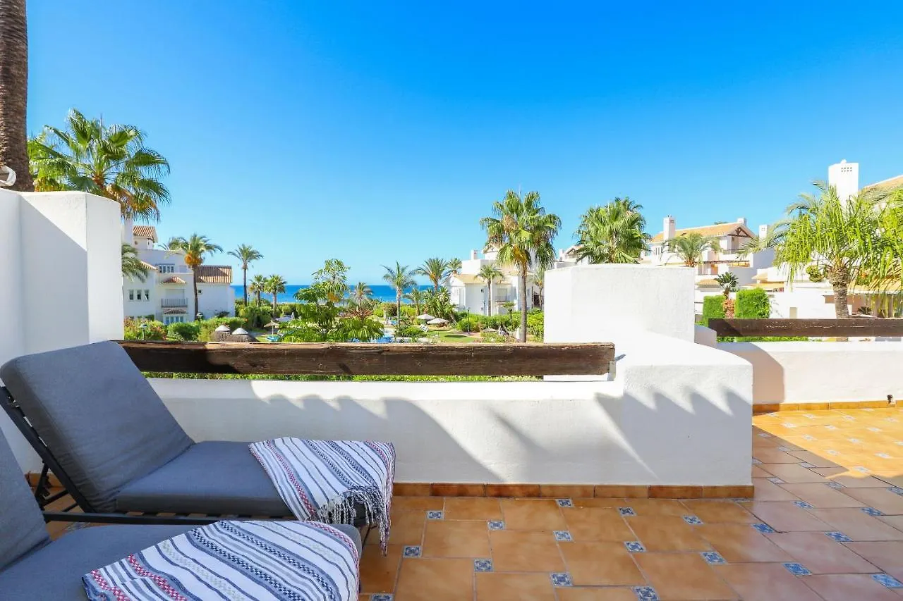 Los Monteros Palm Beach - Sea & Pool View Marbella